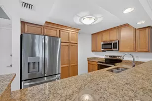 1900 S Ocean Blvd, Lauderdale by the Sea, FL 33062 - Photo 10