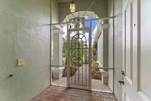 11331 SW Aspen Ln, Port Saint Lucie, FL 34987 - Photo 10