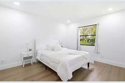 8899 NW 47th Drive, Coral Springs, FL 33067 - Photo 20