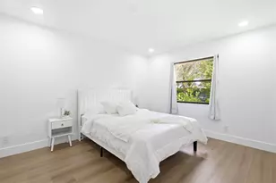 8899 NW 47th Dr, Coral Springs, FL 33067 - Photo 20