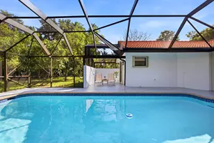 8899 NW 47th Dr, Coral Springs, FL 33067 - Photo 6