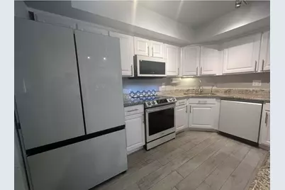 1639 Embassy Drive, West Palm Beach, FL 33401 - Photo 16