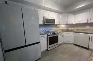 1639 Embassy Dr, West Palm Beach, FL 33401 - Photo 16