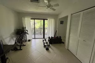 1639 Embassy Dr, West Palm Beach, FL 33401 - Photo 12
