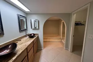 1639 Embassy Dr, West Palm Beach, FL 33401 - Photo 14