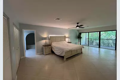 1639 Embassy Drive #202, West Palm Beach, FL 33401 - Photo 8