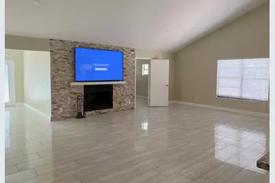 4811 N 122nd Dr Drive N, The Acreage, FL 33411 - Photo 8