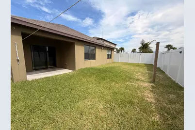 5306 Entertainment Way, Fort Pierce, FL 34947 - Photo 18