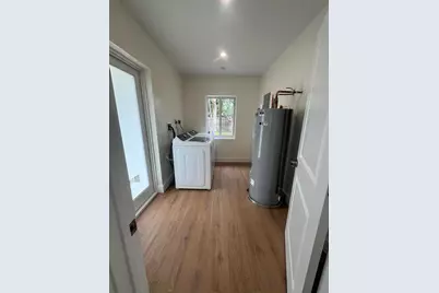 725 NE 160th Terrace, Miami, FL 33162 - Photo 12