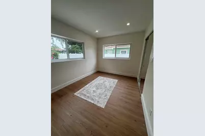 725 NE 160th Terrace, Miami, FL 33162 - Photo 22