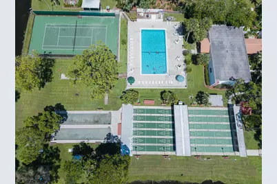 72 Mediterranean Boulevard E, Port Saint Lucie, FL 34952 - Photo 20