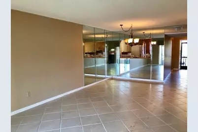 7844 Willow Spring Drive #1715, Lake Worth, FL 33467 - Photo 6