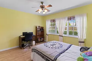 4240 NE 19th Ave, Oakland Park, FL 33308 - Photo 32