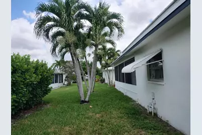6810 NW 75th Street, Tamarac, FL 33321 - Photo 2