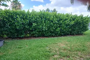 6810 NW 75th St, Tamarac, FL 33321 - Photo 4