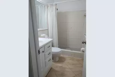 6810 NW 75th Street, Tamarac, FL 33321 - Photo 10