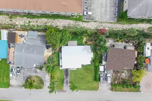 1101 NE 35th St, Pompano Beach, FL 33064 - Photo 48