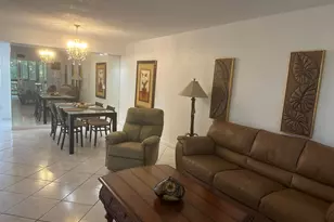 8960 S Hollybrook, Pembroke Pines, FL 33025 - Photo 2