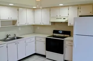 8015 SW 107th Ave SW, Miami, FL 33173 - Photo 2