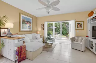 1041 Kokomo Key Ln, Delray Beach, FL 33483 - Photo 10