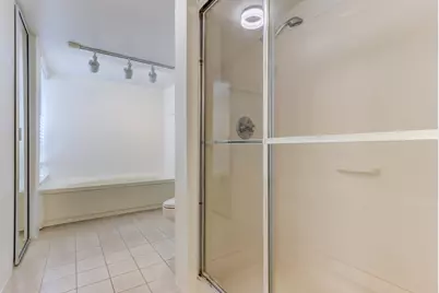 5800 Camino Del Sol #Apt 103, Boca Raton, FL 33433 - Photo 14