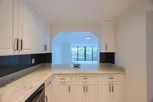 801 Palm Trail, Delray Beach, FL 33483 - Photo 12