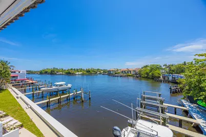 801 Palm Trail #9, Delray Beach, FL 33483 - Photo 2