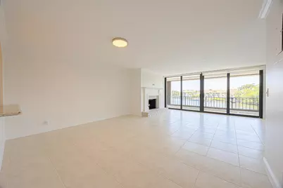 801 Palm Trail #9, Delray Beach, FL 33483 - Photo 6