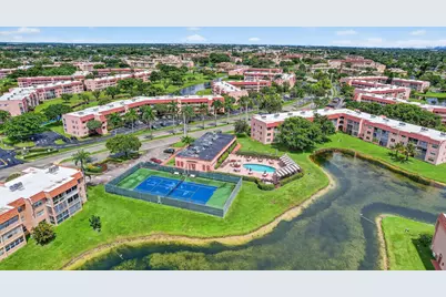 9660 Sunrise Lakes Boulevard #306, Sunrise, FL 33322 - Photo 20