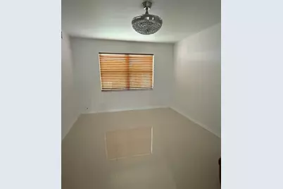 9660 Sunrise Lakes Boulevard #306, Sunrise, FL 33322 - Photo 12