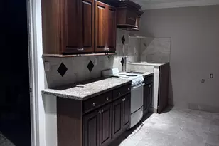 130 NE 4th Ave, Boynton Beach, FL 33435 - Photo 14