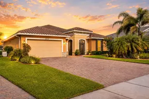 11126 SW Vitalia Ct, Port Saint Lucie, FL 34987 - Photo 2