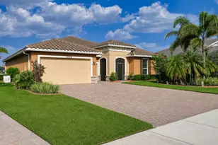 11126 SW Vitalia Ct, Port Saint Lucie, FL 34987 - Photo 1