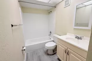 760 SE 2nd Ave, Deerfield Beach, FL 33441 - Photo 6