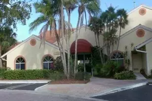 1005 Coral Club Dr, Coral Springs, FL 33071 - Photo 2