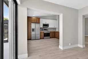 9983 Watermill Cir, Boynton Beach, FL 33437 - Photo 8