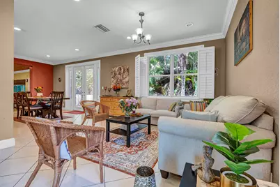 8020 NW 70th Avenue, Parkland, FL 33067 - Photo 4