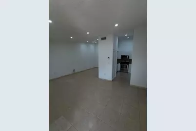 18290 Mediterranean Boulevard #506, Hialeah, FL 33015 - Photo 12