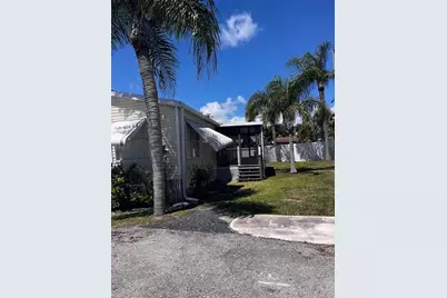 8015 SE Fairchild Way, Hobe Sound, FL 33455 - Photo 14