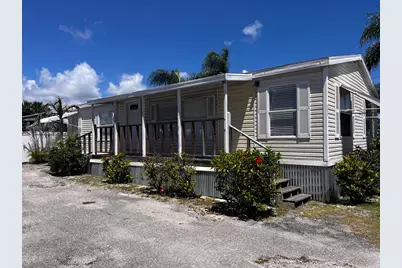 8015 SE Fairchild Way, Hobe Sound, FL 33455 - Photo 2