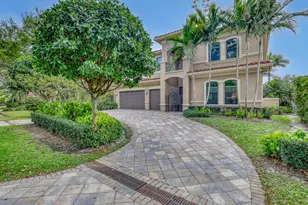 10 Kintyre Rd, Palm Beach Gardens, FL 33418 - Photo 2