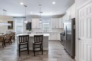 827 SE Villandry Way, Port Saint Lucie, FL 34984 - Photo 6