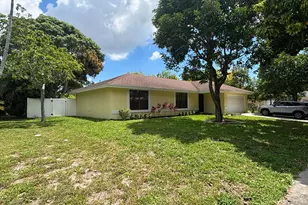 1563 40th St, West Palm Beach, FL 33407 - Photo 2