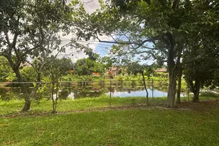 1563 40th St, West Palm Beach, FL 33407 - Photo 6