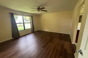 1563 40th St, West Palm Beach, FL 33407 - Photo 8