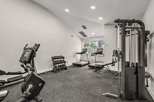 6900 SW 39th St, Davie, FL 33314 - Photo 24