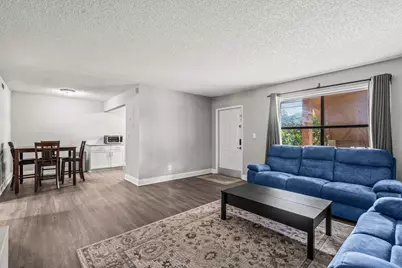 6900 SW 39th Street #101j, Davie, FL 33314 - Photo 4