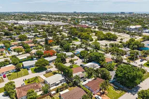1660 NE 31st Ct, Pompano Beach, FL 33064 - Photo 44