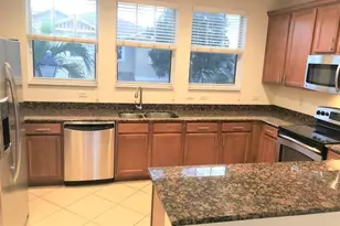 810 Marina Del Ray Ln, West Palm Beach, FL 33401 - Photo 10