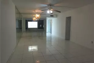 8390 Sands Point Blvd, Tamarac, FL 33321 - Photo 6